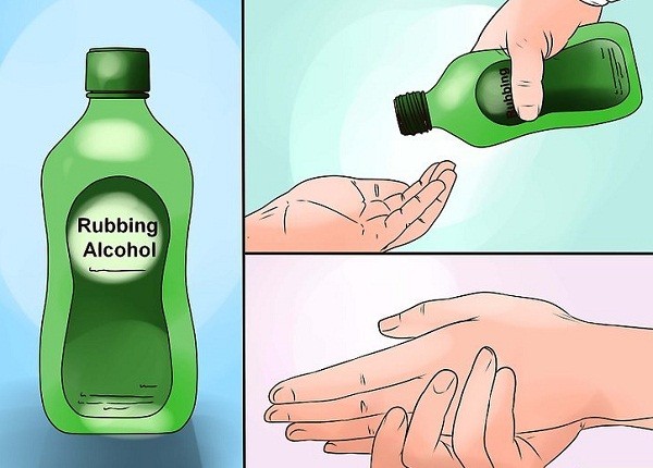 Isopropyl Alcohol khi tiếp xúc với da sẽ làm mềm, dịu da tay